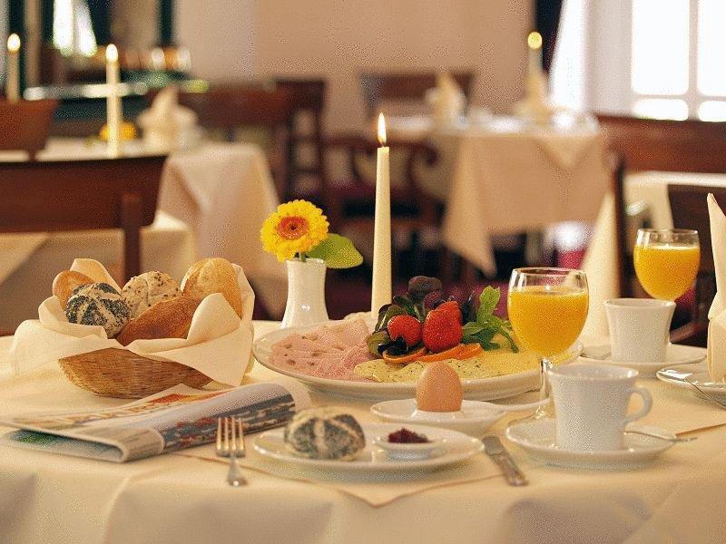 Hotel Kastell Ahlbeck  ภายนอก รูปภาพ