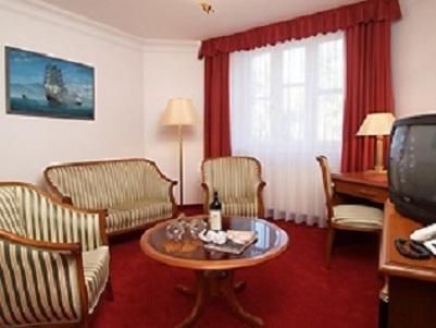 Hotel Kastell Ahlbeck  ภายนอก รูปภาพ